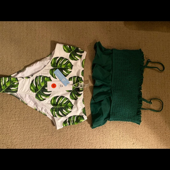 Cupshe Green and Monstera High-Waisted Bikini - Picture 5 of 5